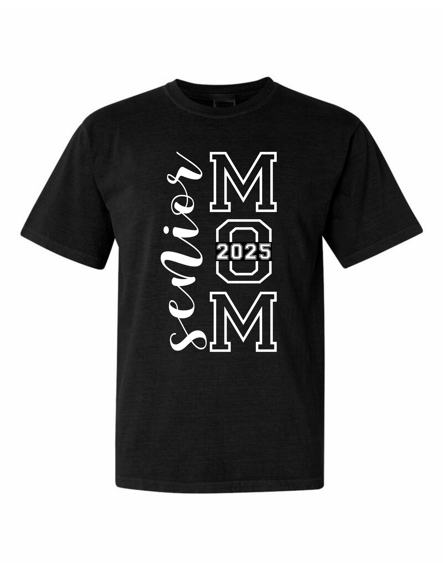 Senior mom 2025 black tee