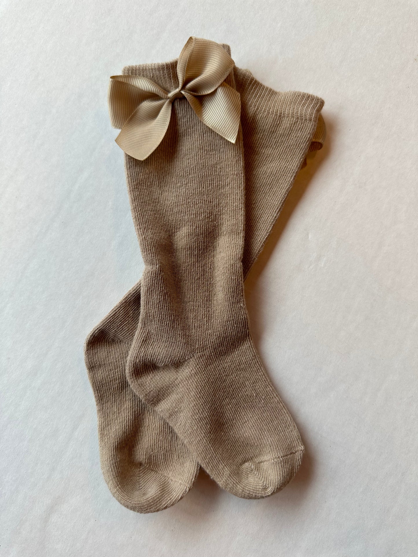 Knee High Bow Socks - Tan