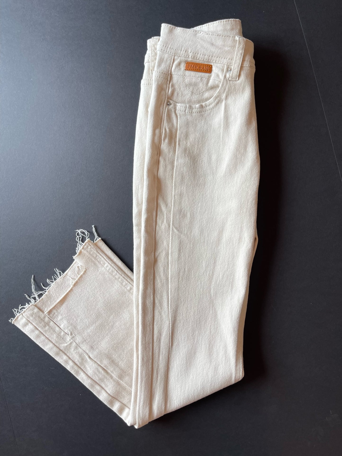 Cropped Cream Denim Pant