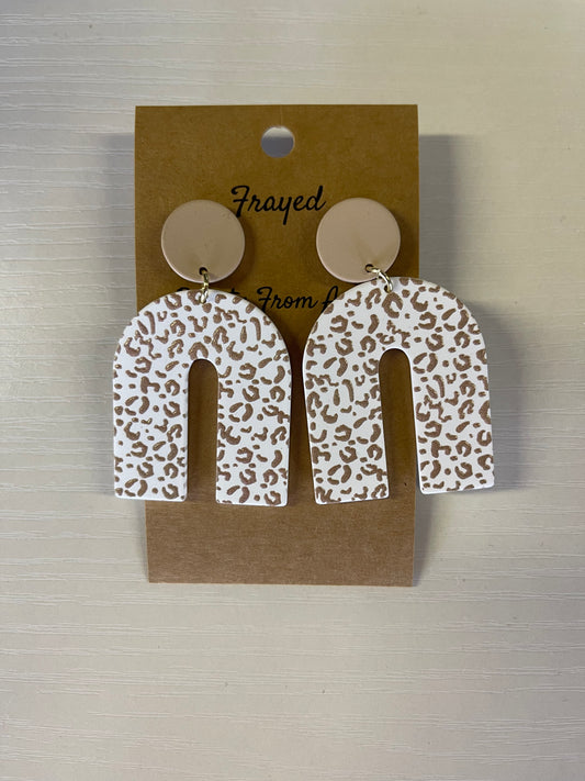 'Indy' Earrings in neutral leopard