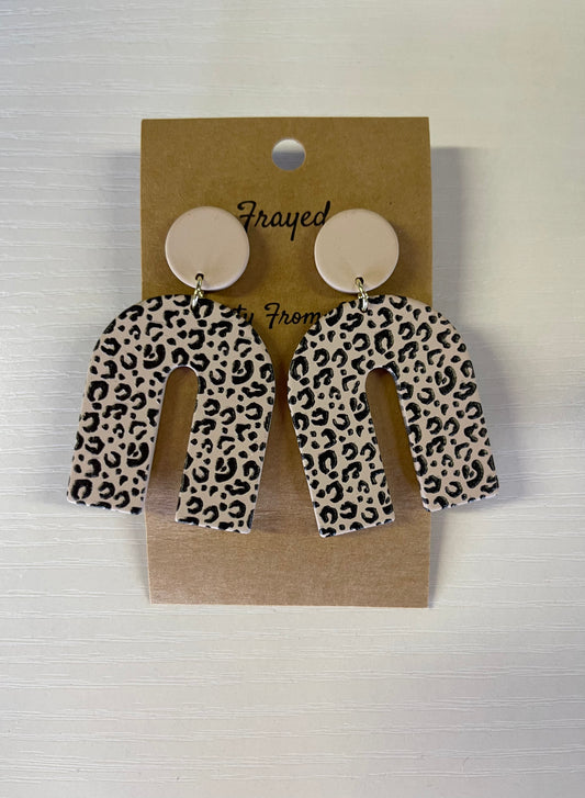 'Indy' Earrings in black leopard